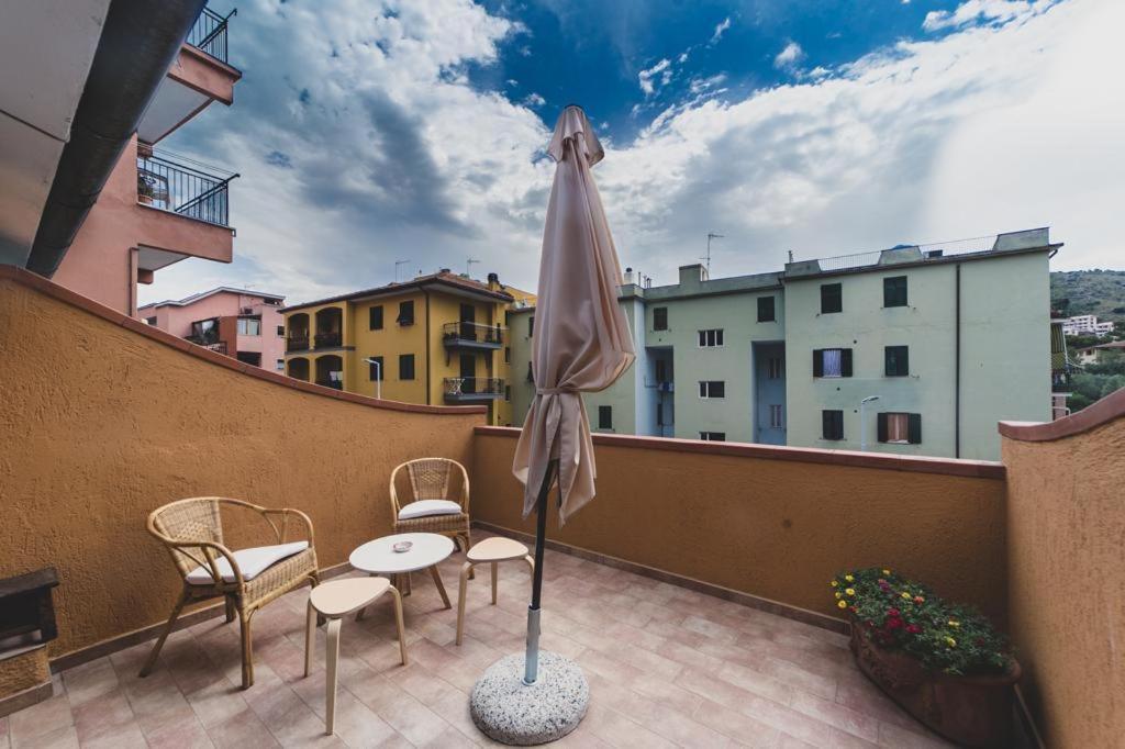 Molly Apartment Porto Santo Stefano  Ngoại thất bức ảnh