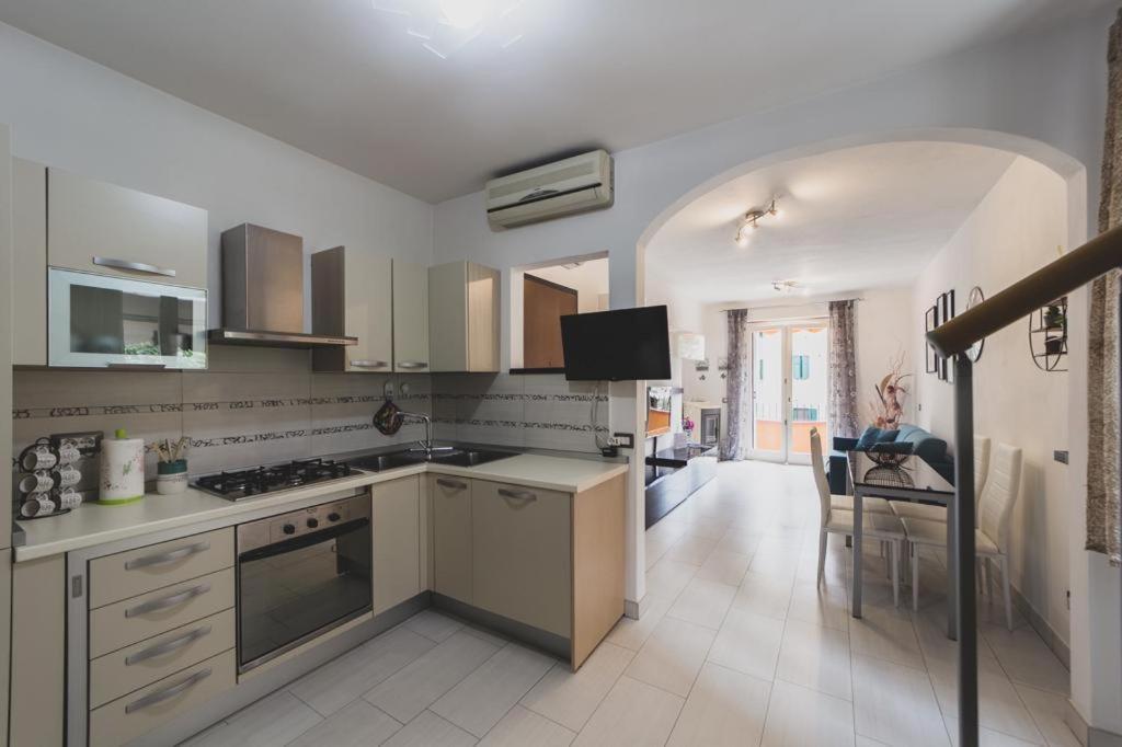 Molly Apartment Porto Santo Stefano  Ngoại thất bức ảnh
